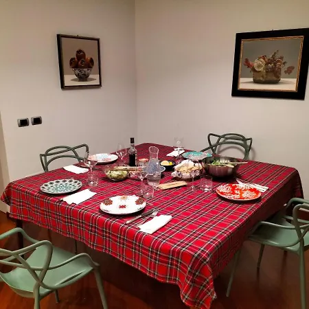 Stanza Nr 4 In Incantevole In Zona Solari Guest house *